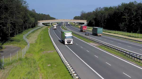 Autobahn A-2 in der Nhe von Wrzenia (Foto: Krzysztof Korpik)